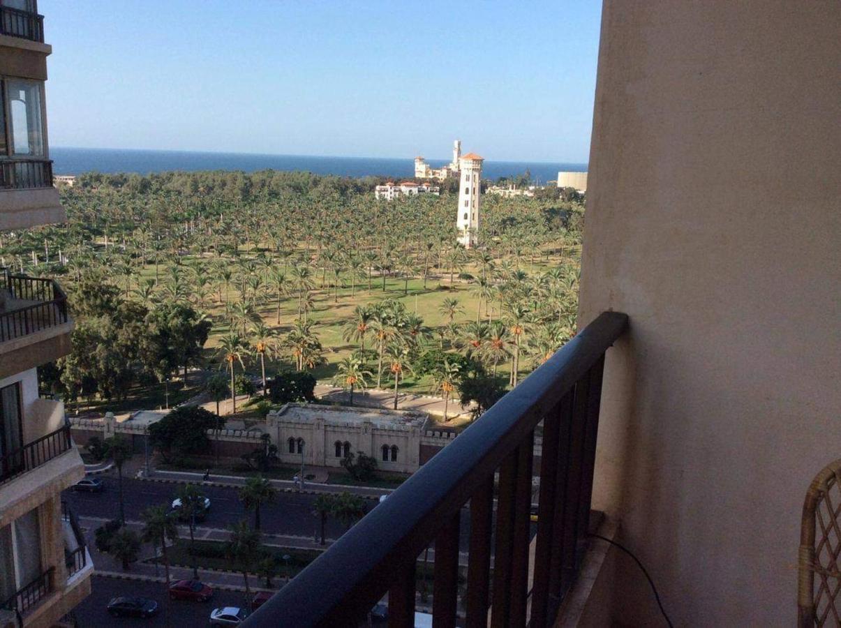 Sea & Garden View At Al-Muntazh Towers - إطلاله علي البحر و حدائق قصر المنتزه Apartment Alexandria Exterior foto